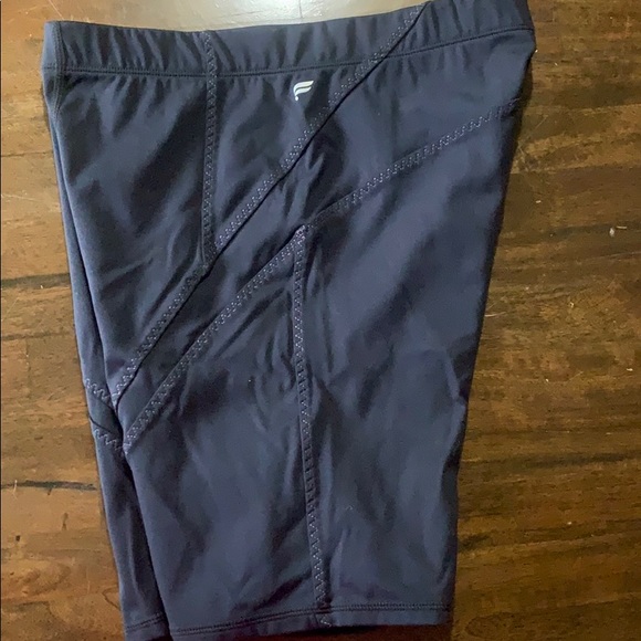 Fabletics High-Waisted Motion365® Short - Picture 3 of 6